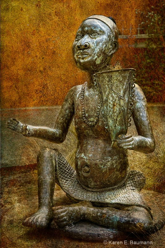 WELCOME statue