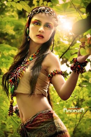 JUNGLE GIRL