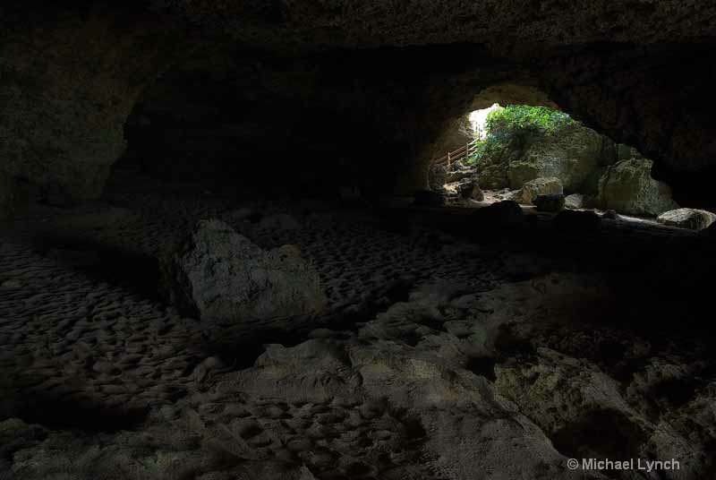 Niya-thiya Cave Okinawa