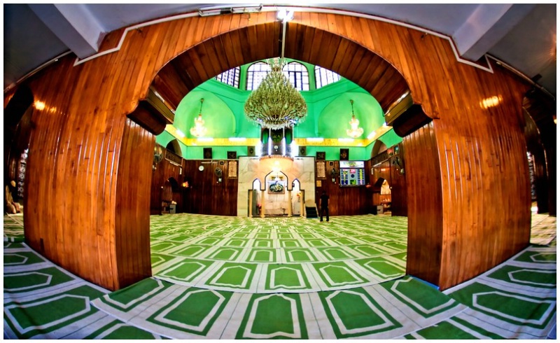  Green Carpet Mosque
