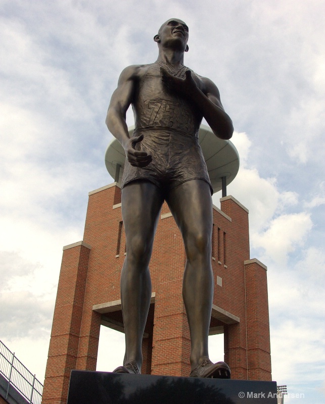 Looking up to Jesse Owens Statue
