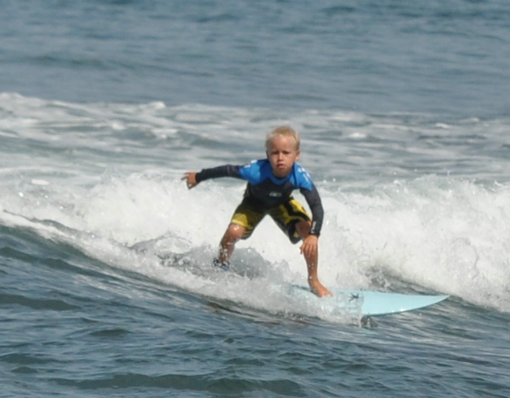 Little surfer