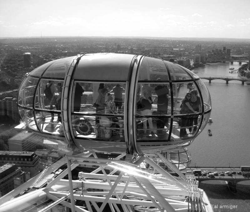 The Big Eye aka The Millennium Wheel London 1616bw - ID: 12029332 © al armiger