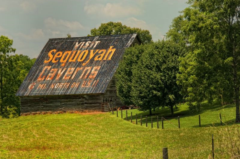 Visit Sequoyah Caverns