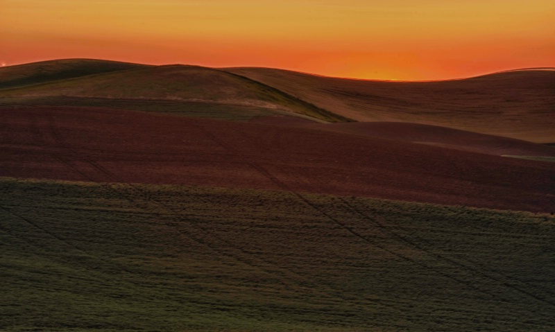 sunset over the palouse 2