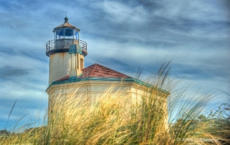 Coquille River LIghthouse