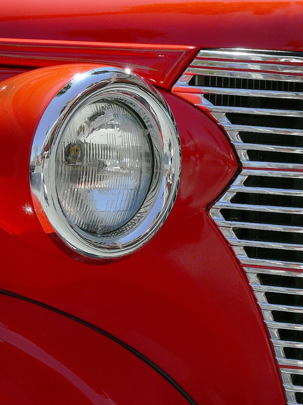 Light and Grille in Red