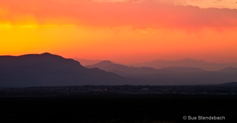 Many Colors of the Setting Sun, Las Cruces, NM - ID: 12214880 © Sue P. Stendebach