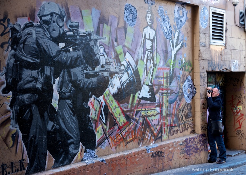 Shooting - Graffiti Lanes Melbourne  