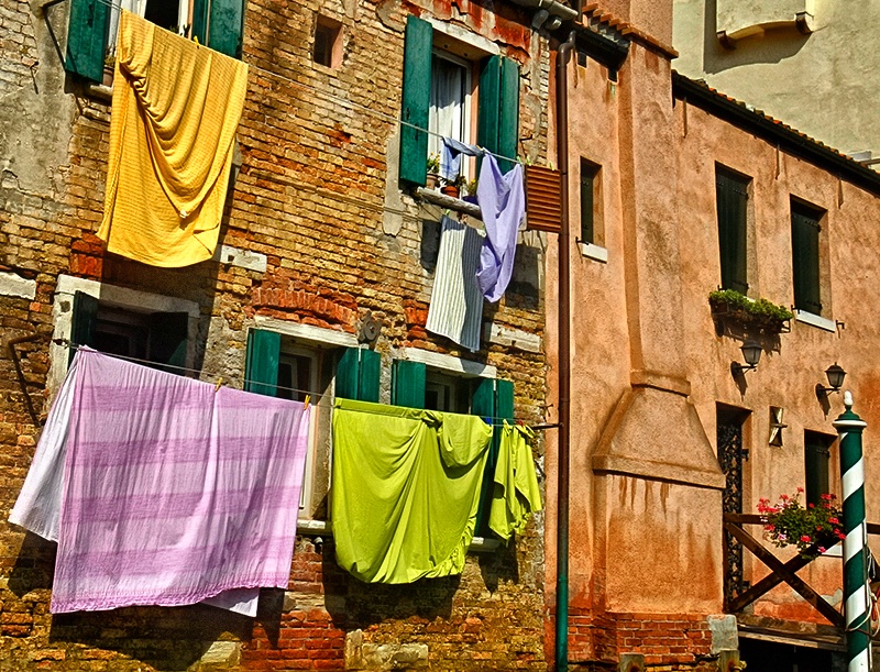 Laundry Day Italian Style