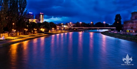 Night Shot of Skopje@@From Bridge