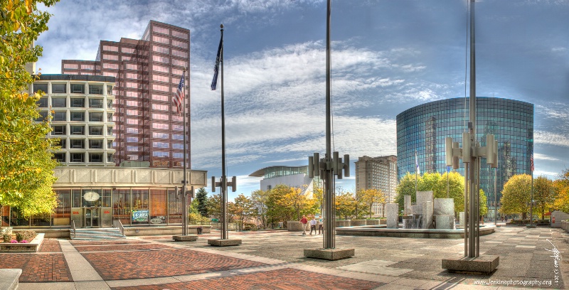 <b>Hartford's Constitution Plaza</b>