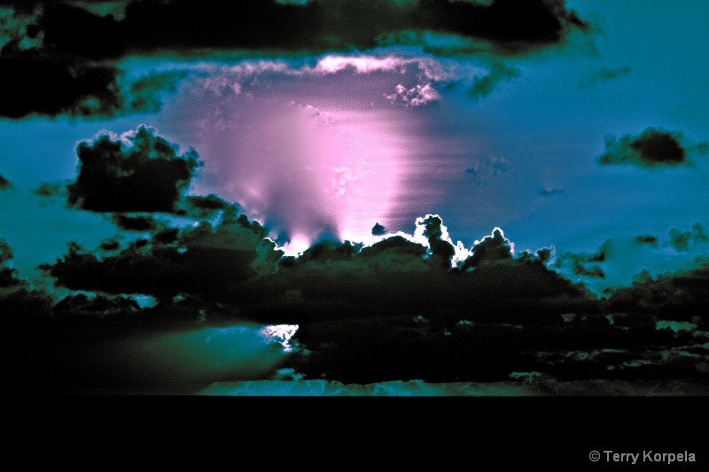 infra-red caribbean sunset - ID: 12462293 © Terry Korpela