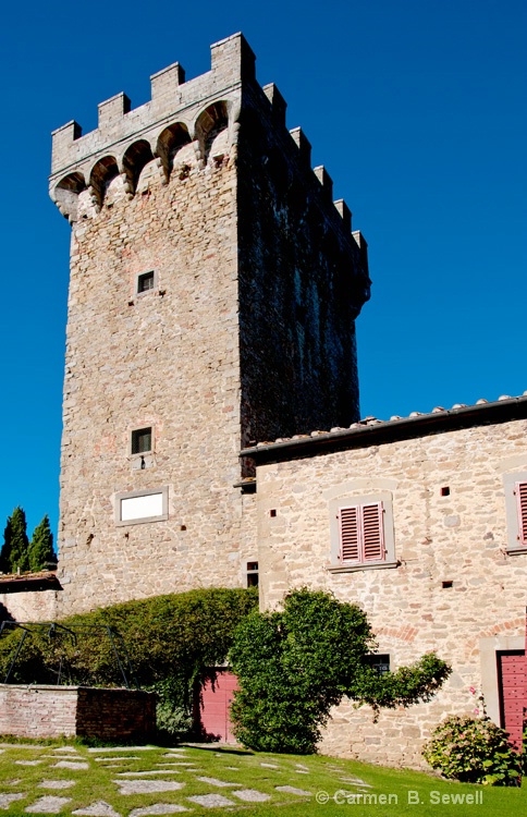 Castello di Gargonza Tower - ID: 12483062 © Carmen B. Sewell