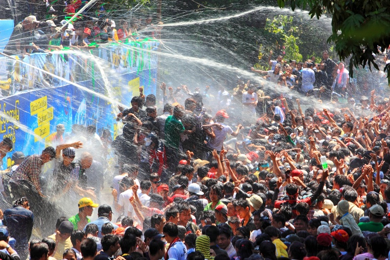 ႊWater festival