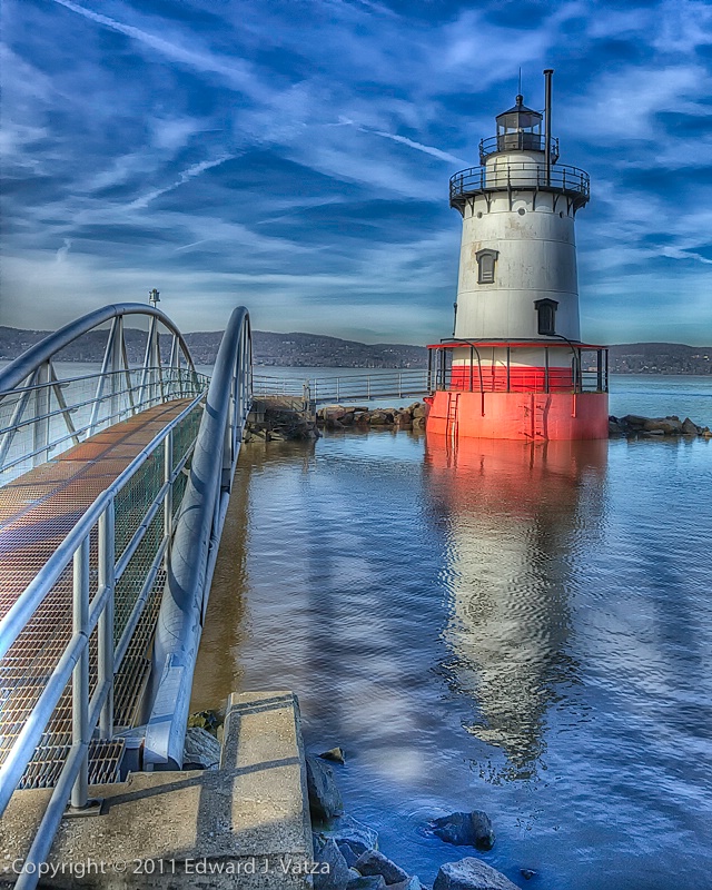 1883 Lighthouse at Sleepy Hollow