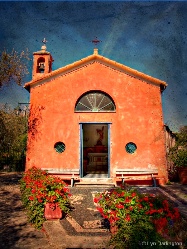 Little church in Portofino, Italy.