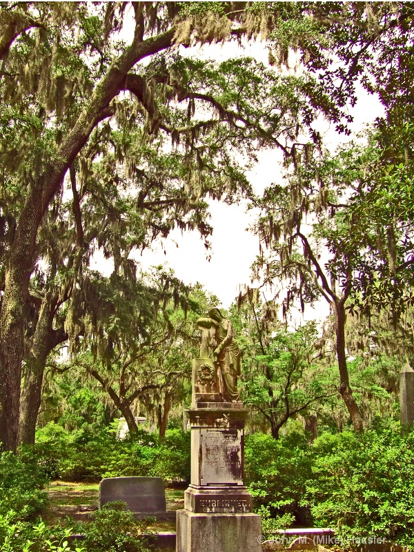 b bonaventure cemetery monument