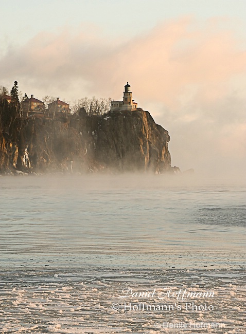 Split Rock Lighthouse - ID: 12641632 © Dan Hoffmann