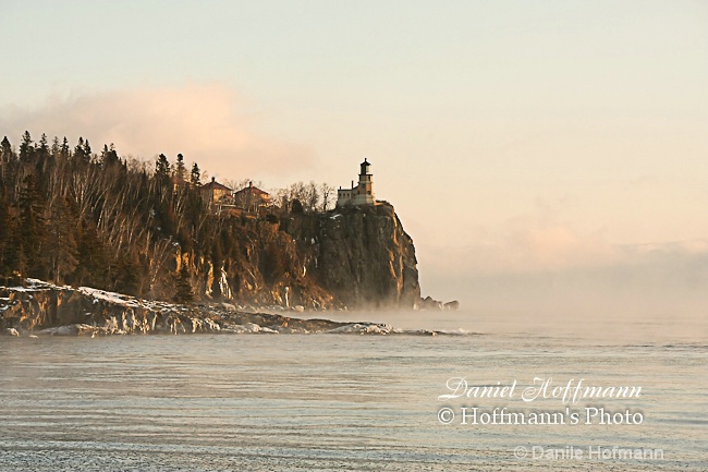 Split Rock Lighthouse - ID: 12641635 © Dan Hoffmann
