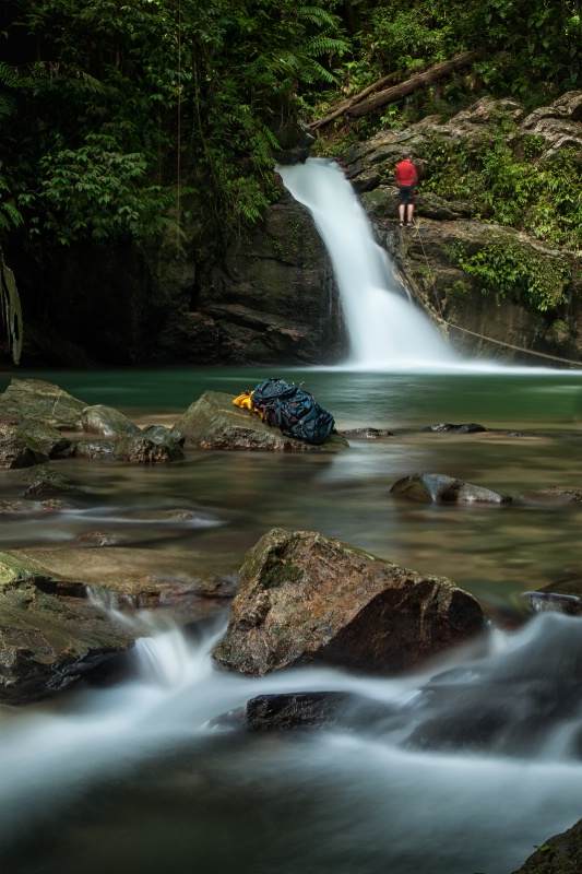 Rapelling at Rio Seco