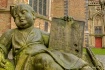 Statues of Brugge...