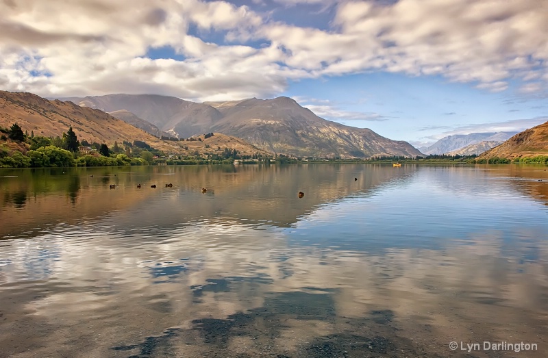 Lake Hayes. NZ.