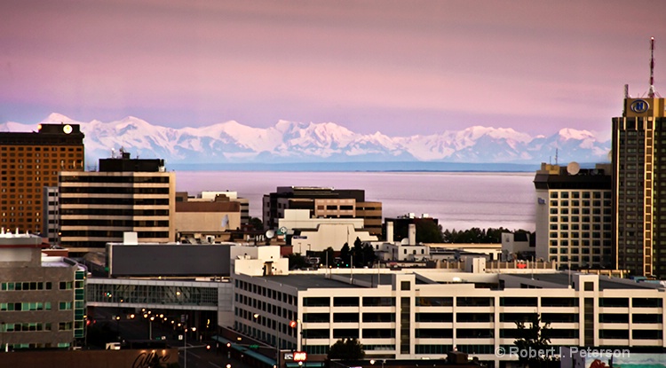 Anchorage skyline - ID: 12676667 © Bob Peterson