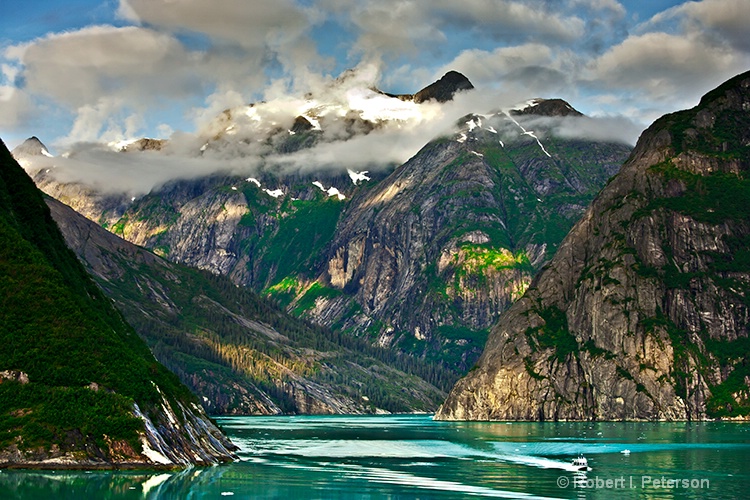 Alaska - ID: 12676670 © Bob Peterson