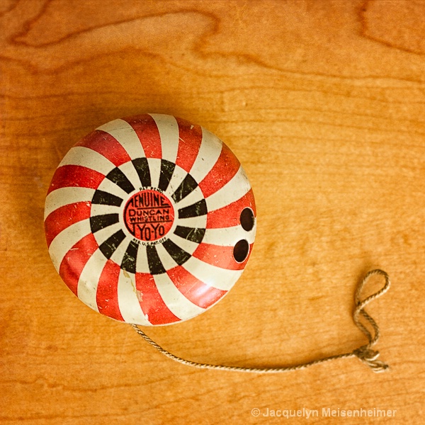 Individual antique yo-yo