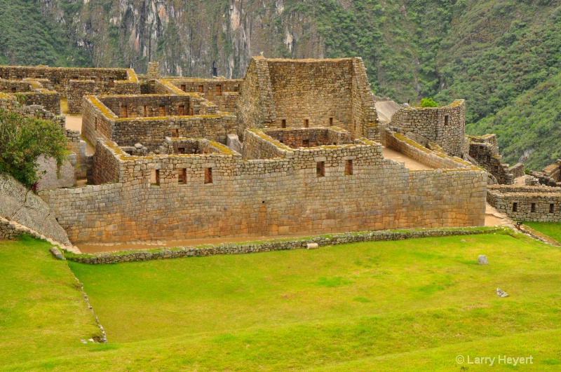 Peru- Machu Picchu - ID: 12727762 © Larry Heyert