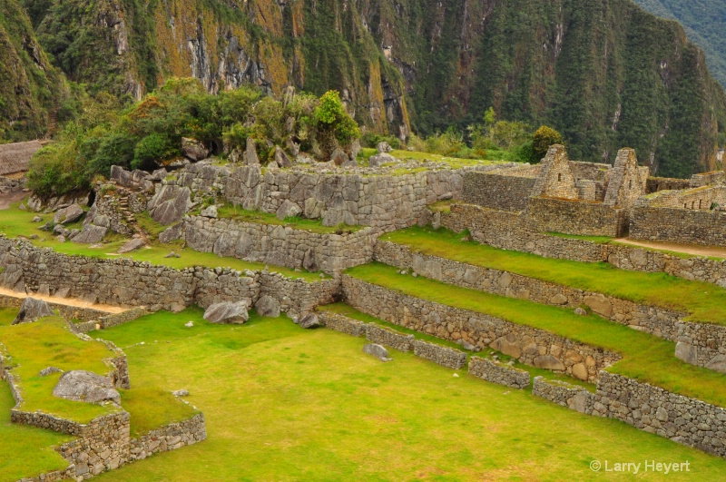 Peru- Machu Picchu - ID: 12727768 © Larry Heyert