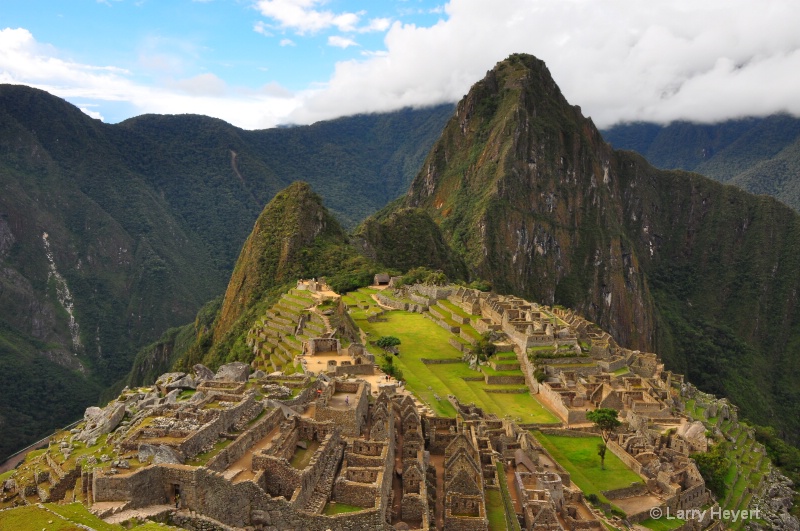 Peru- Machu Picchu - ID: 12727776 © Larry Heyert