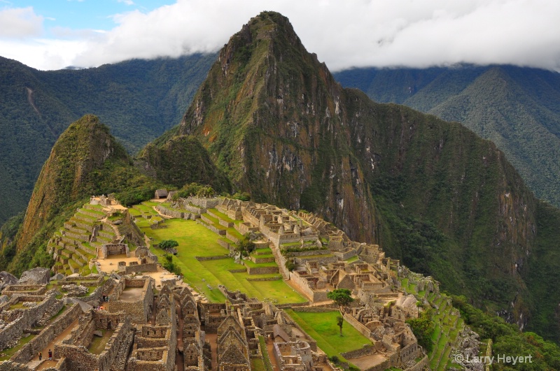 Peru- Machu Picchu - ID: 12727778 © Larry Heyert