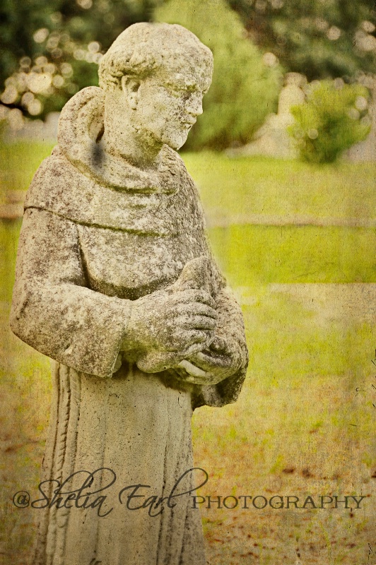 Church Garden Statue - ID: 12790515 © Shelia Earl