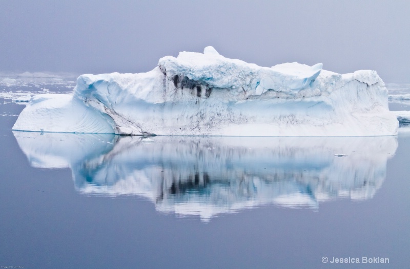 Tabular Iceberg - ID: 12793787 © Jessica Boklan