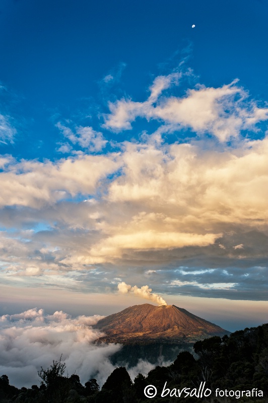 Sunset at Turrialba volcano 03