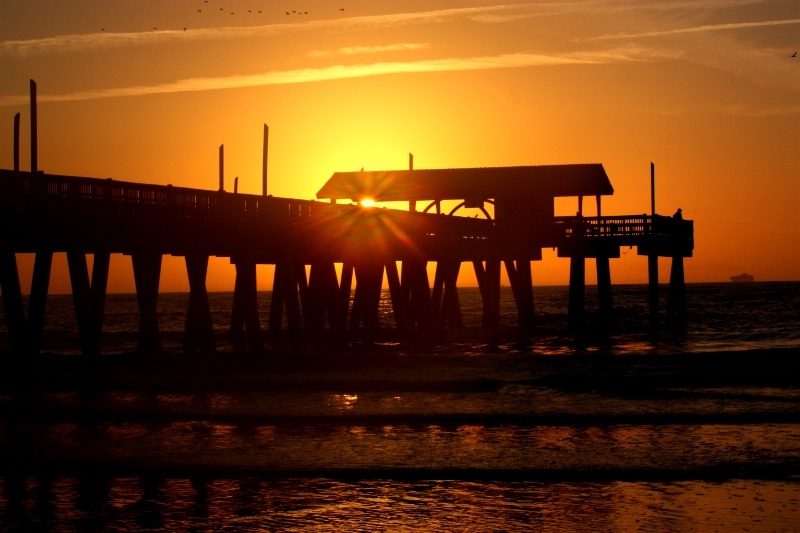 Sunrise & Pier.