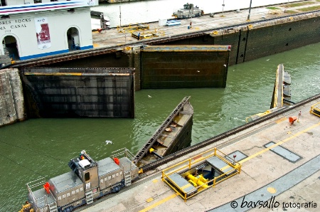 Panama Canal 02. Miraflores Locks