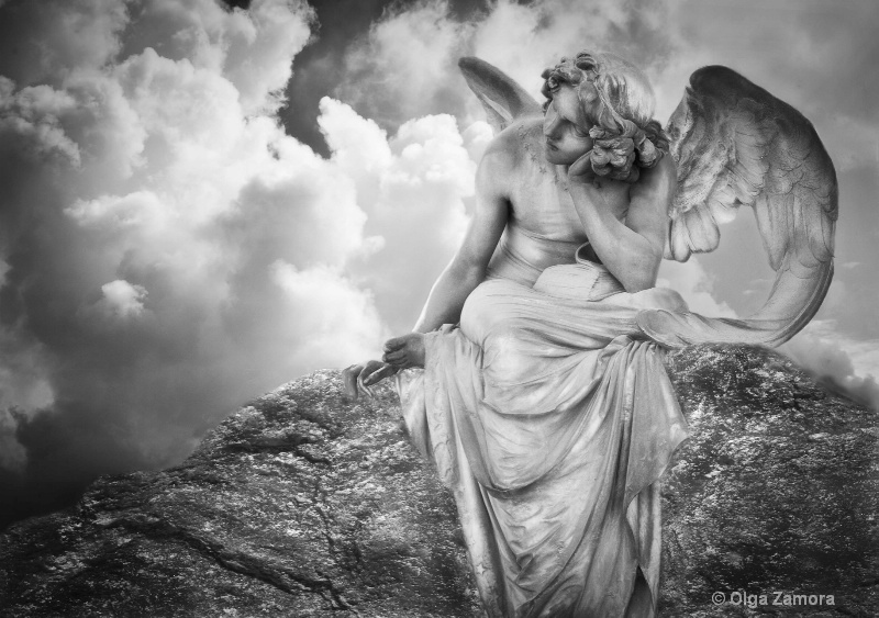 Dreaming Angel - ID: 12881763 © Olga Zamora