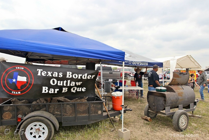 Texas Border Outlaw Bar B Que - ID: 12959628 © Emile Abbott