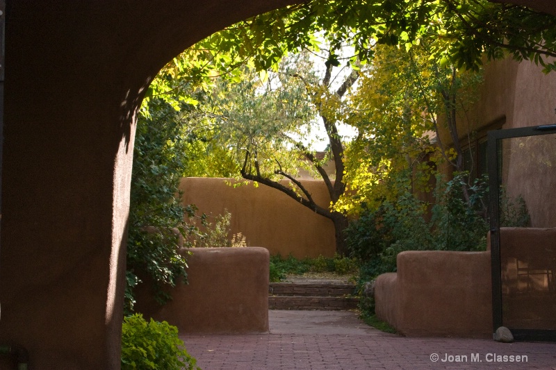 f18@38mm, 1/100 sec. ISO800   Santa Fe, NM