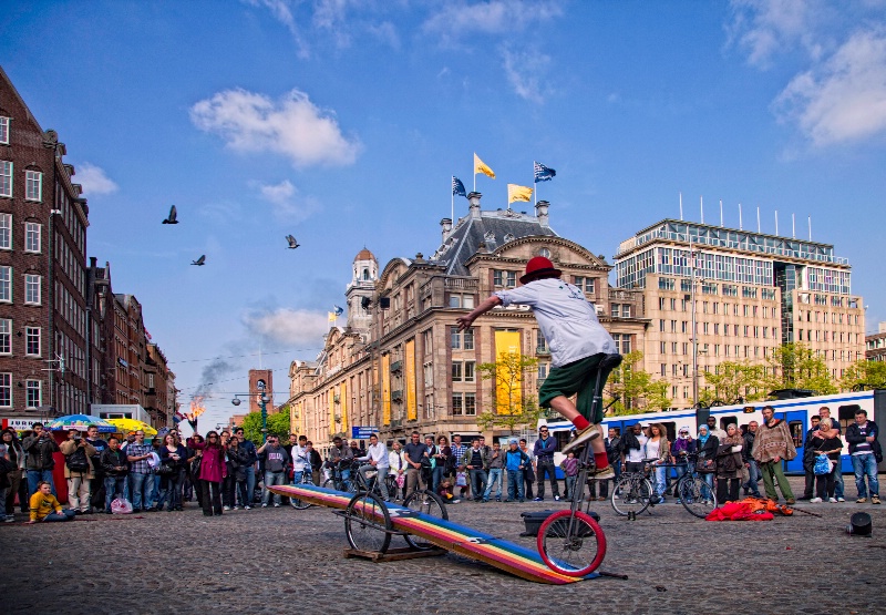 Street Entertainer