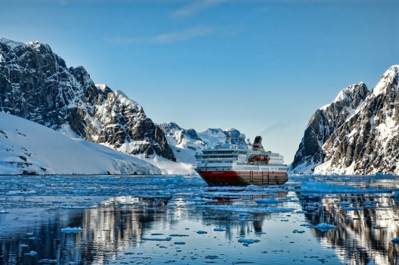 Traversing The Lemaire Channel