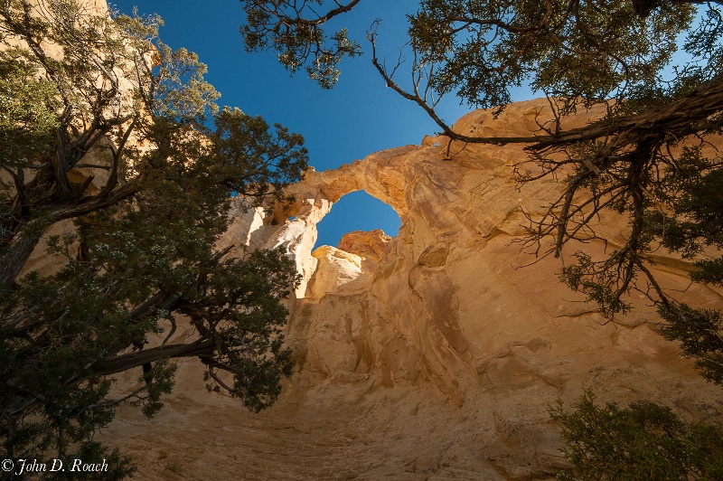 Grosevnor's Arch #2 - ID: 13035018 © John D. Roach