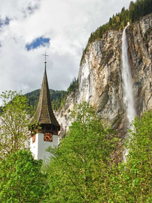 Staubbach Falls and church