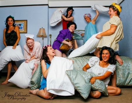 Pinup Pillow Fight! 