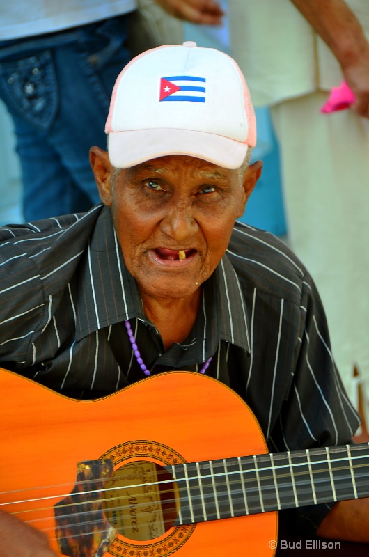 Music Man In Havana Viejo