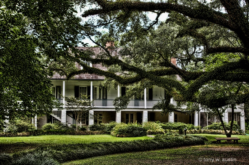 plantation home