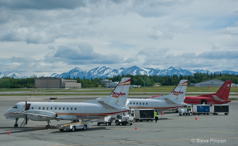 Anchorage Inter. Airport - ID: 13073672 © Steve Pinzon